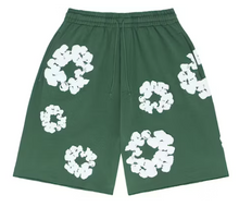 Load image into Gallery viewer, Denim Tears The Cotton Wreath Shorts Green
