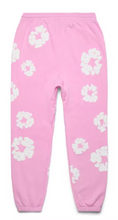 Load image into Gallery viewer, Denim Tears The Cotton Wreath Sweatpants Pink
