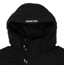 Load image into Gallery viewer, 2023 Supreme GORE-TEX 700-Fill Down Parka &#39;Black&#39;
